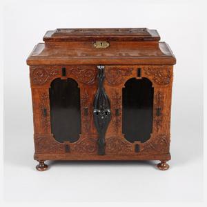 Kleines Kabinettschränkchen Renaissance