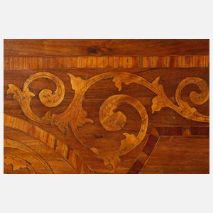 Intarsierter Barocktisch