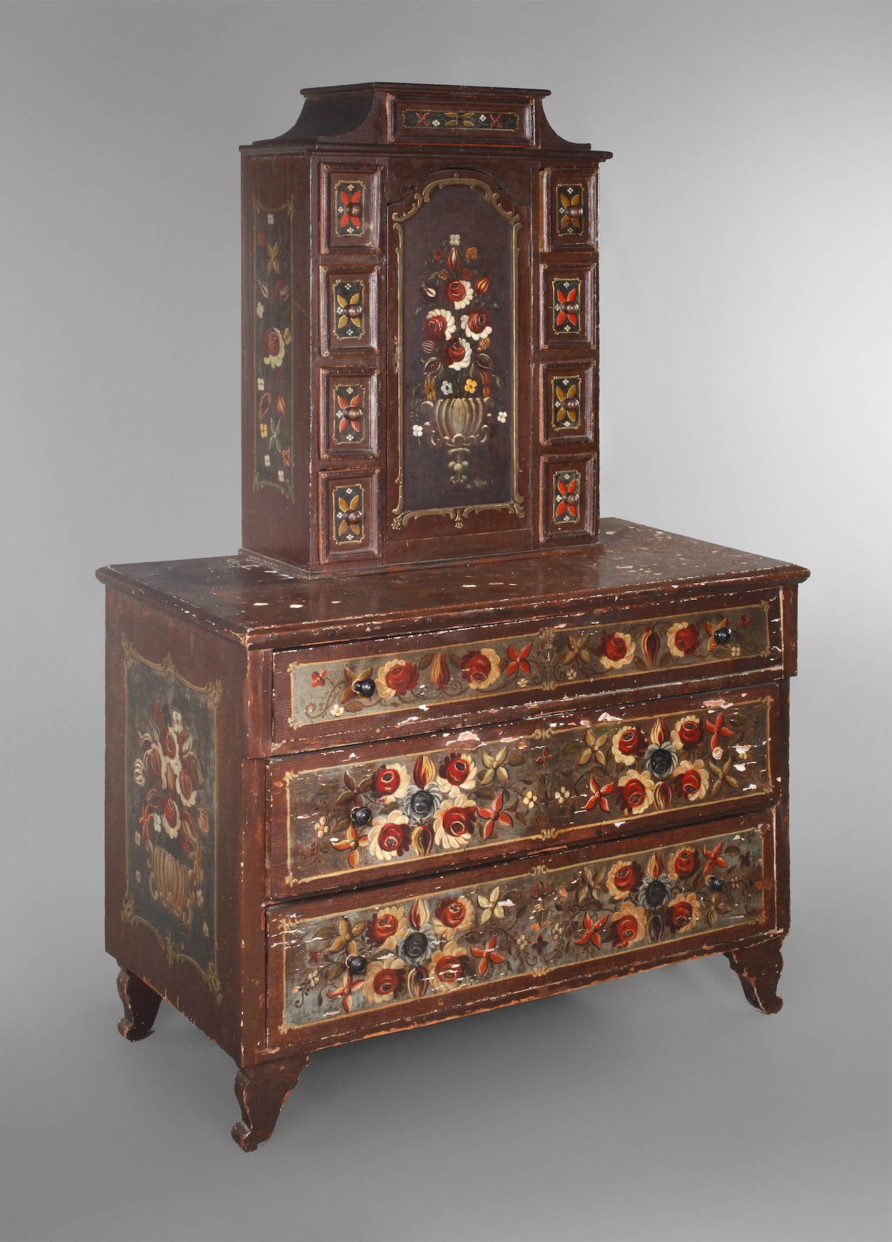 Bäuerliches Aufsatzmöbel