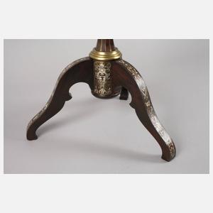 Feines Nähtischchen