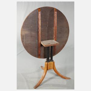 Runder Biedermeiertisch