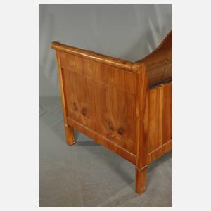 Biedermeier-Bett