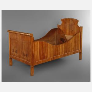 Biedermeier-Bett