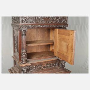 Stollenschrank Neorenaissance