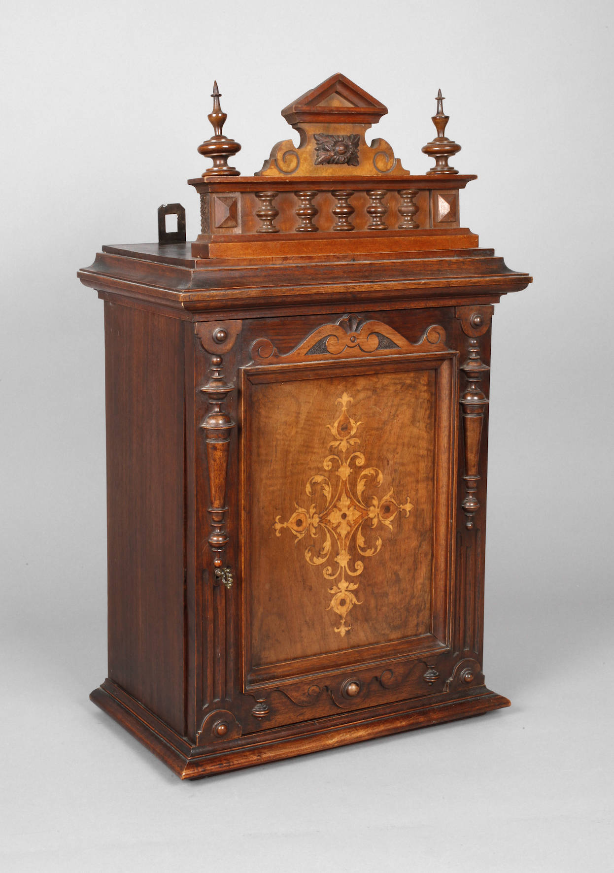 Apothekenschränkchen Gründerzeit