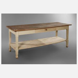 Großer Arbeitstisch