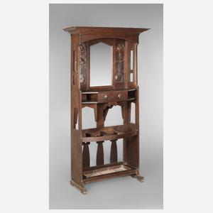 Jugendstil-Garderobe