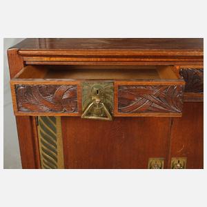 Kommode mit Spiegelaufsatz