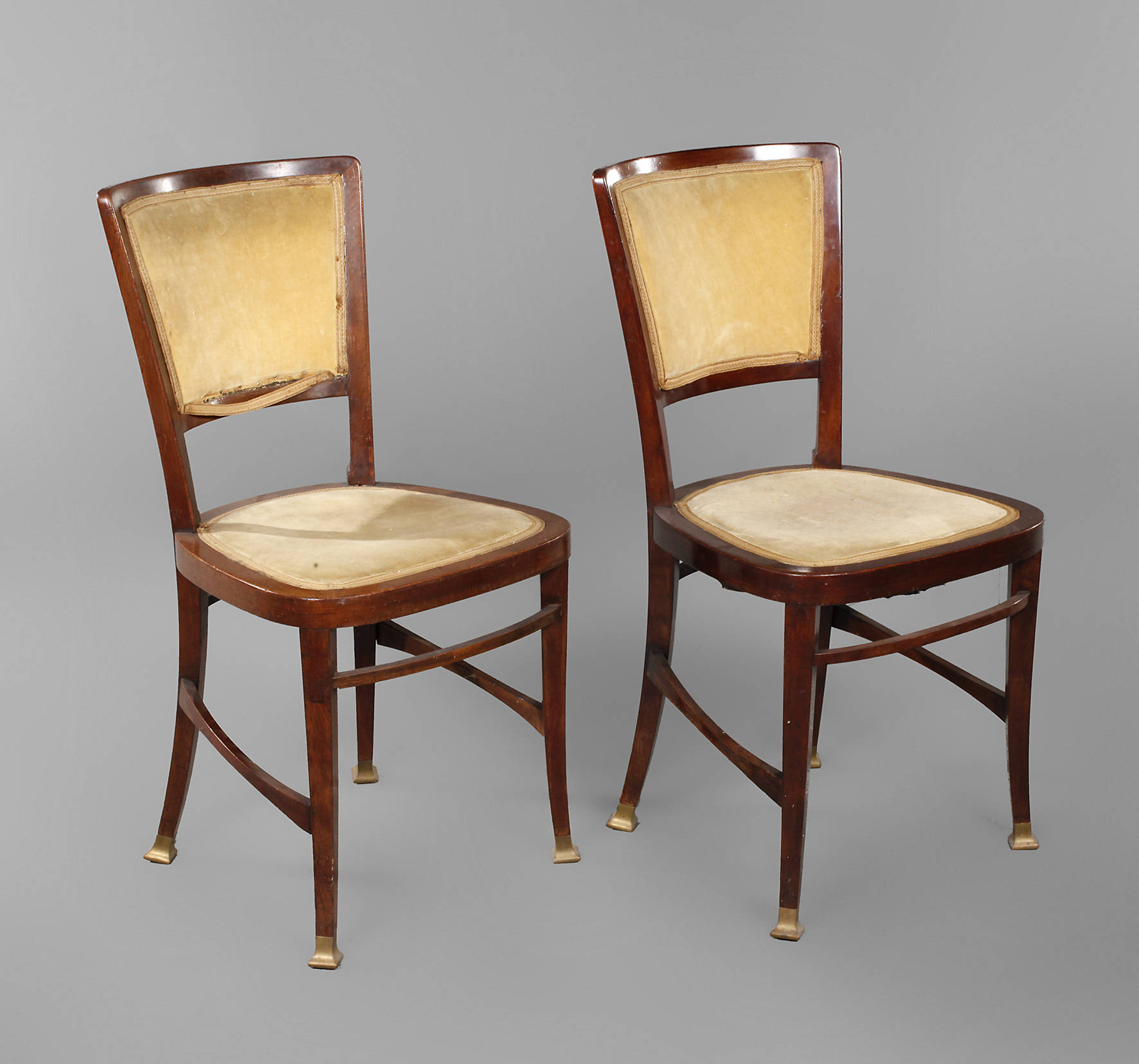 Paar Stühle Wien