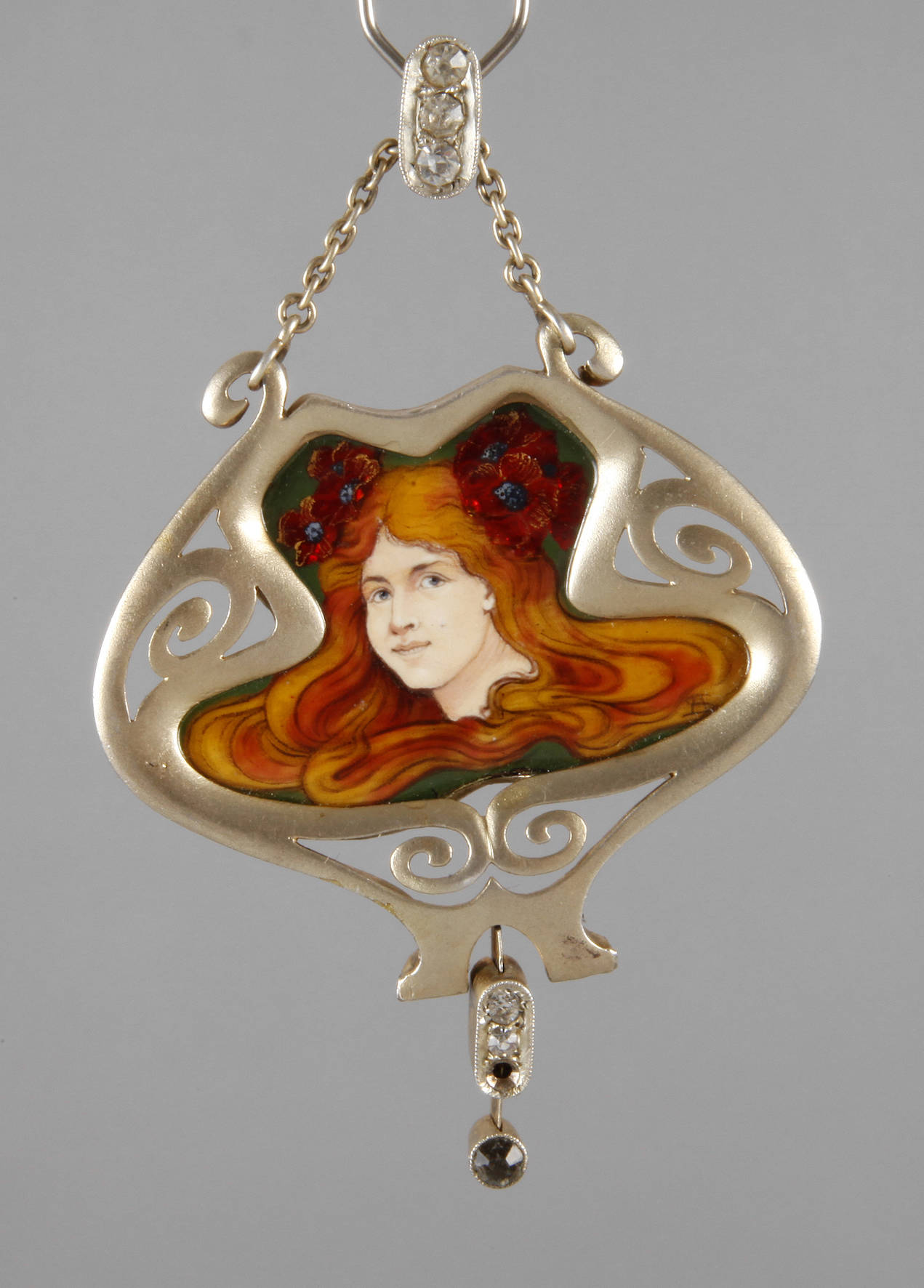 Anhänger mit Emaillemalerei