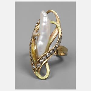 Damenring mit Barockperle und Diamanten