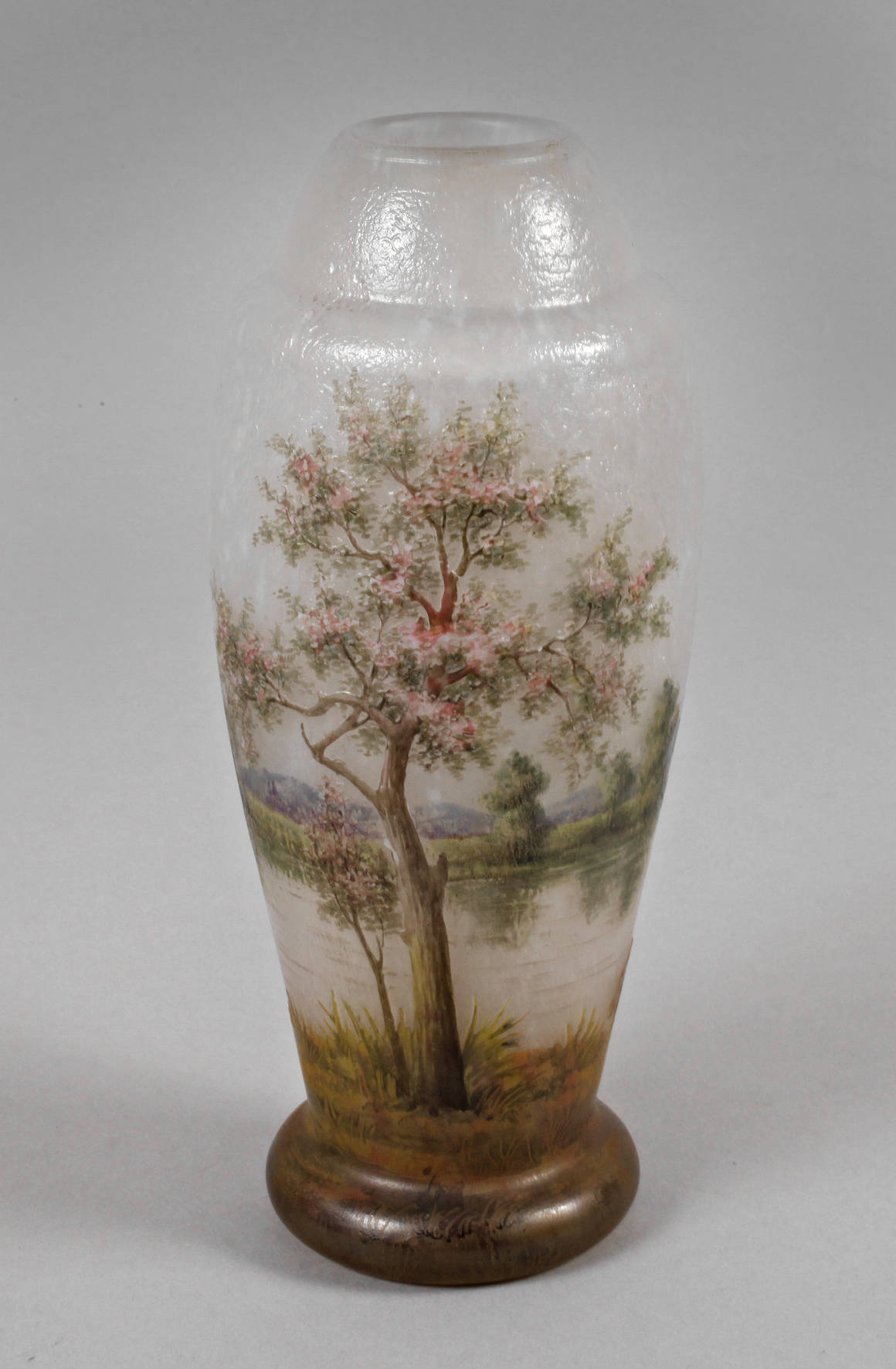 Daum Nancy Ätzglasvase Frühlingslandschaft