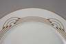 Meissen zwei Speiseteller ”Bügelmuster”