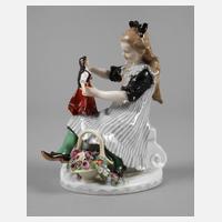Meissen ”Mädchen mit Puppe und Blumenkorb”111