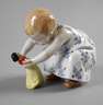 Meissen Hentschelkind Mädchen mit Puppe