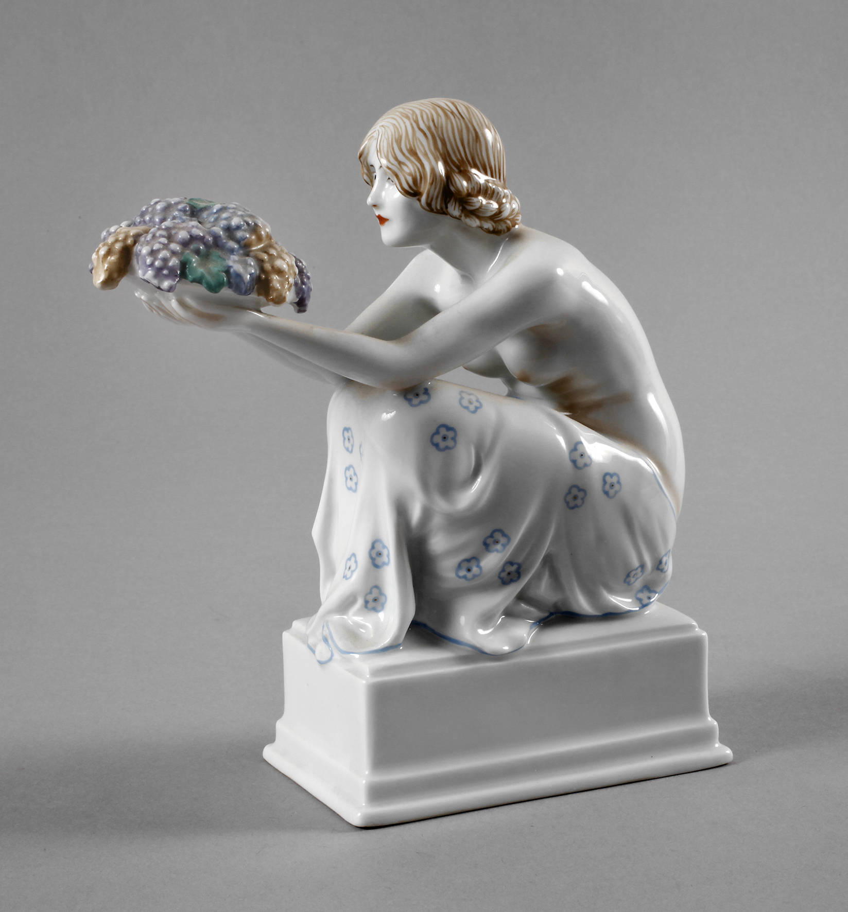 Rosenthal ”Traubenträgerin”