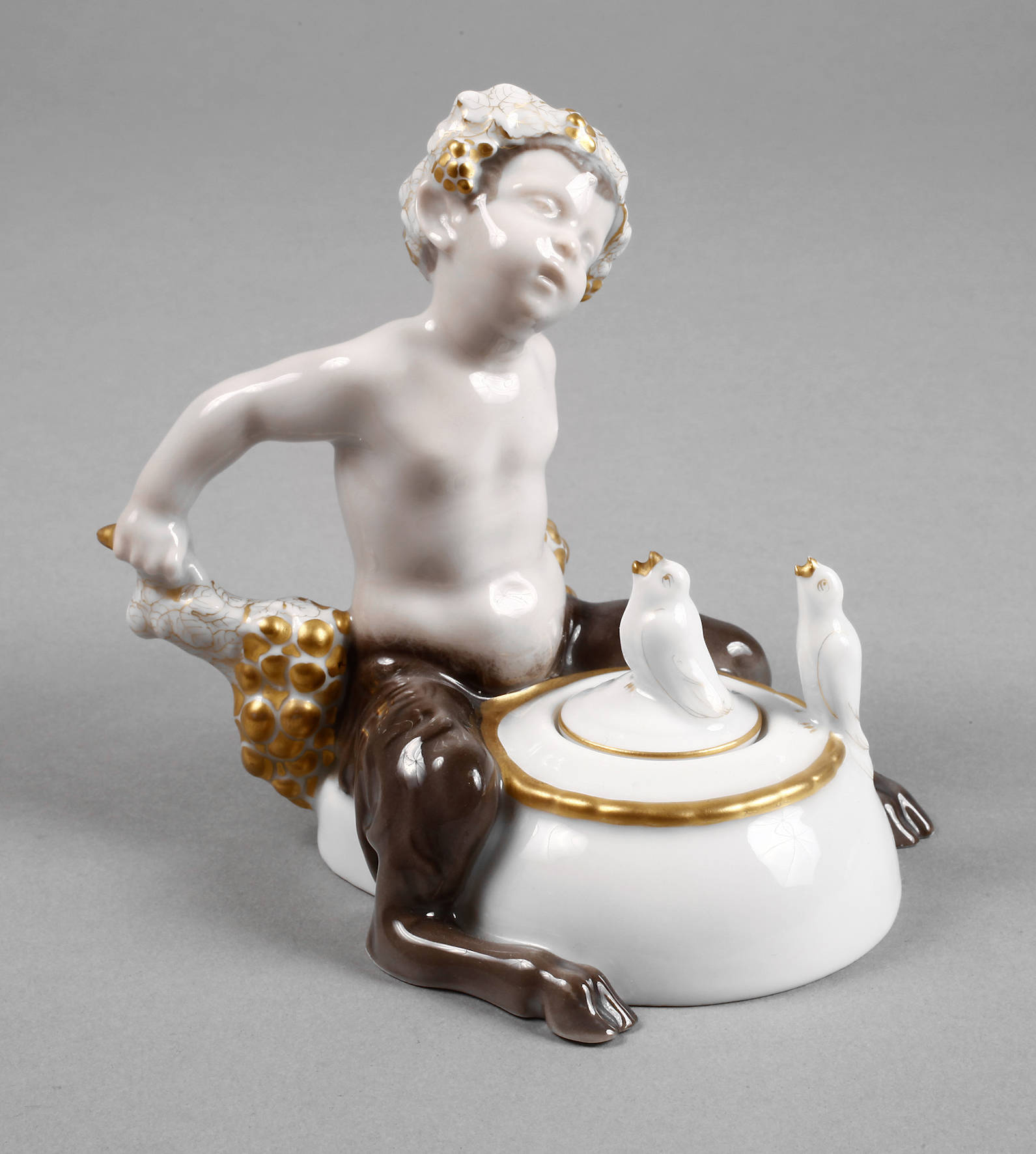 Rosenthal Faun mit Trauben