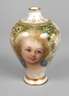Vase mit Mädchenporträt