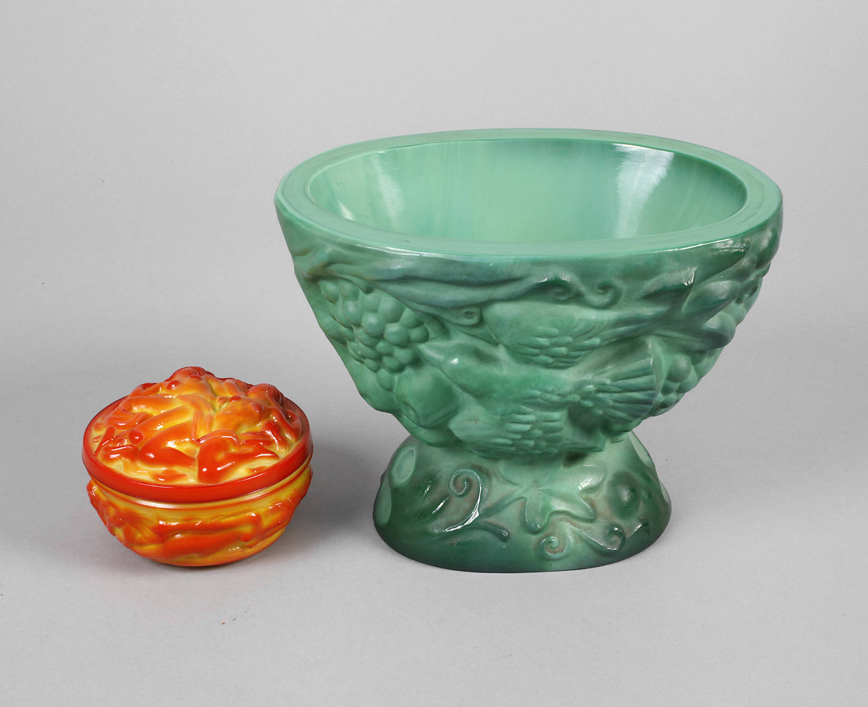 Gablonz Schale und Deckeldose