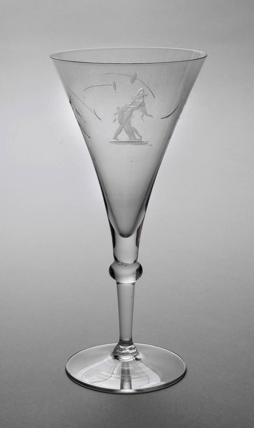 Feines Kelchglas Art déco