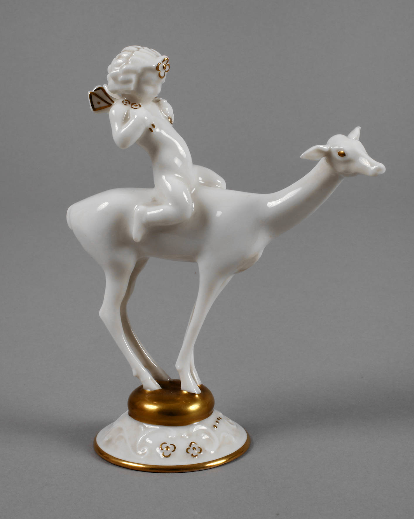 Hutschenreuther Art déco-Figur Putto auf Reh