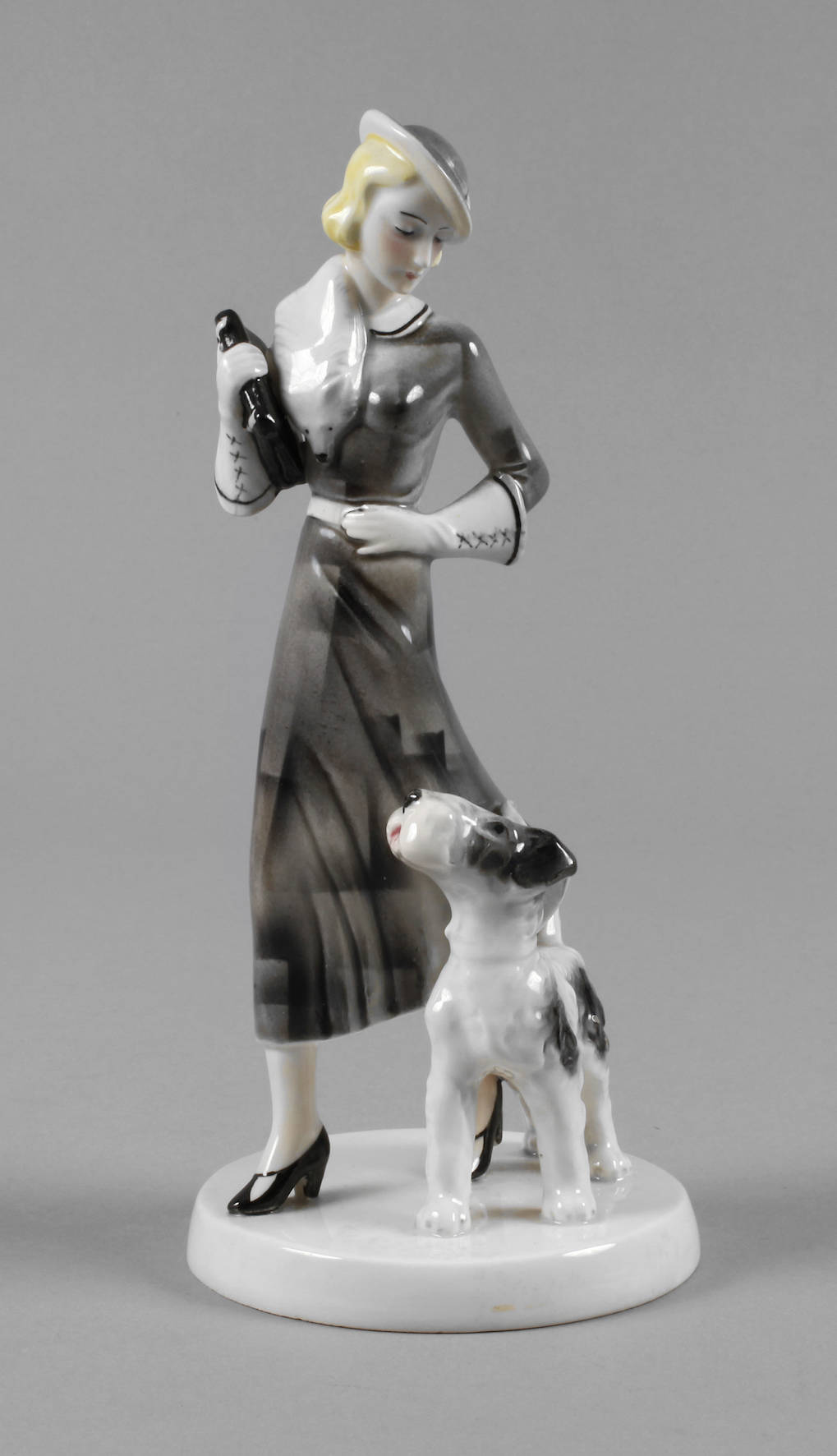 Goebel Modedame mit Hündchen