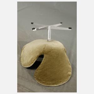 Drei Swan-Chairs Arne Jacobsen