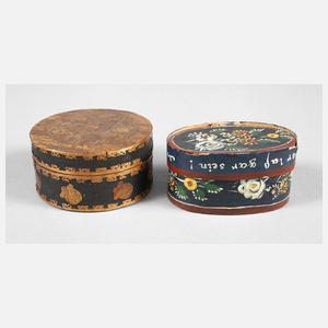 Zwei kleine Schatullen