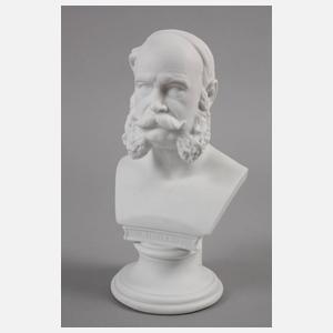 Drei Büsten Biskuitporzellan