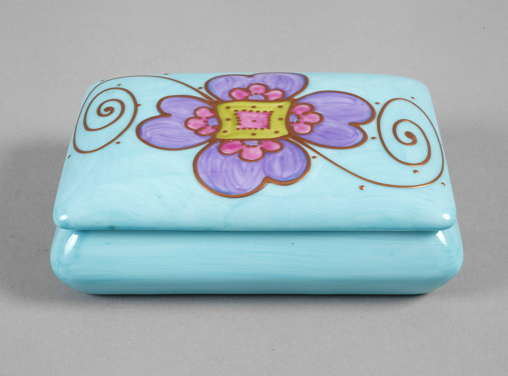 Limoges Deckeldose Soizick De La Bruguiere