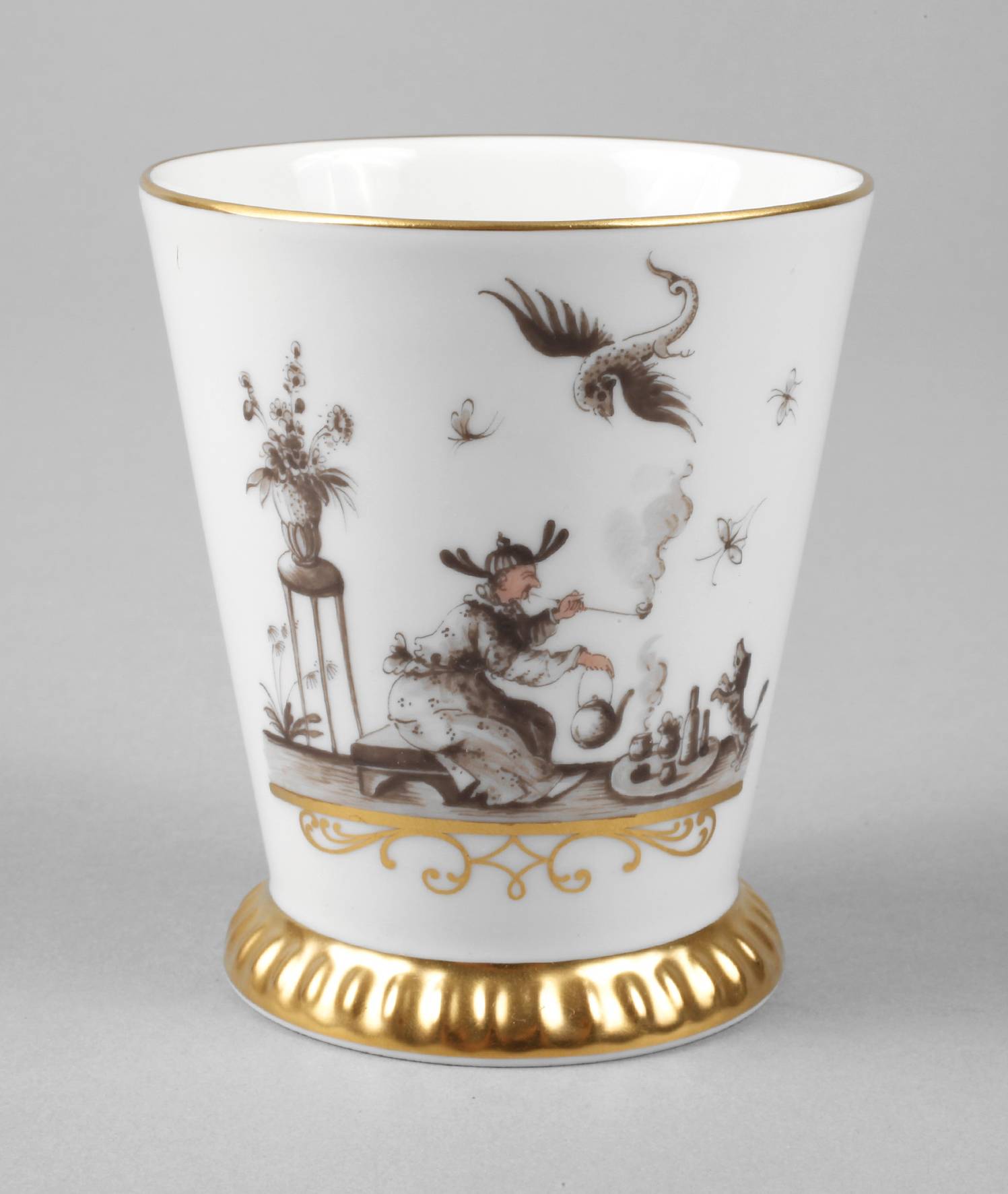 Meissen Jubiläumsbecher ”Chinoiserien nach Höroldt”