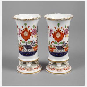 Meissen Vasenpaar Tischchendekor