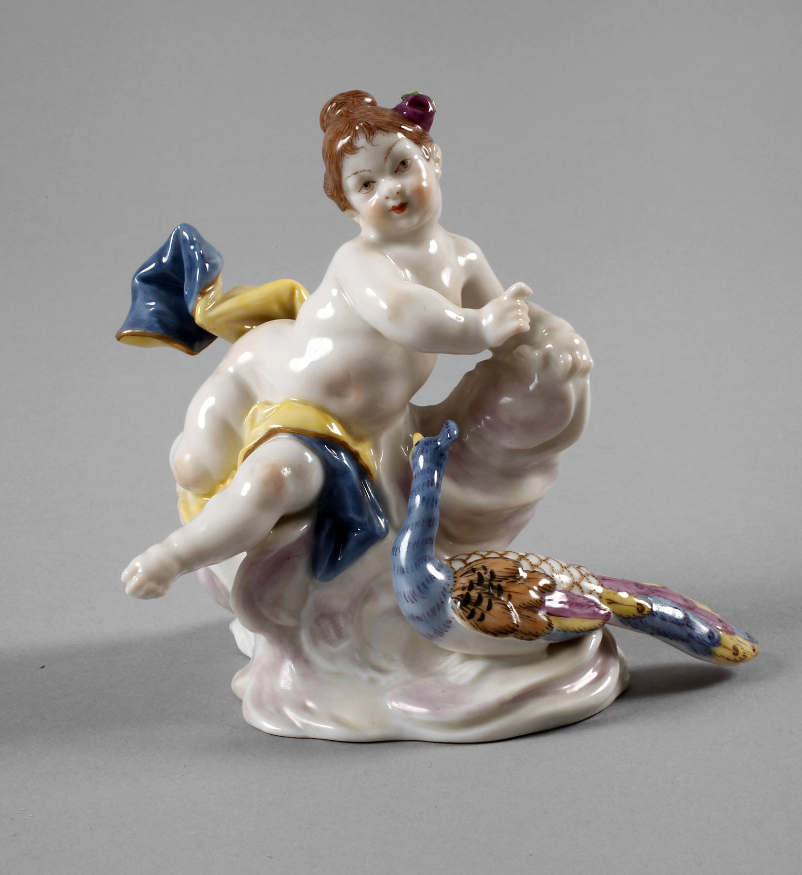 Nymphenburg ”Putto als Juno”