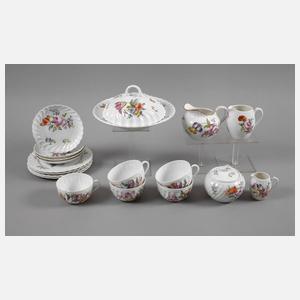 Nymphenburg Service mit Blütenbuketts