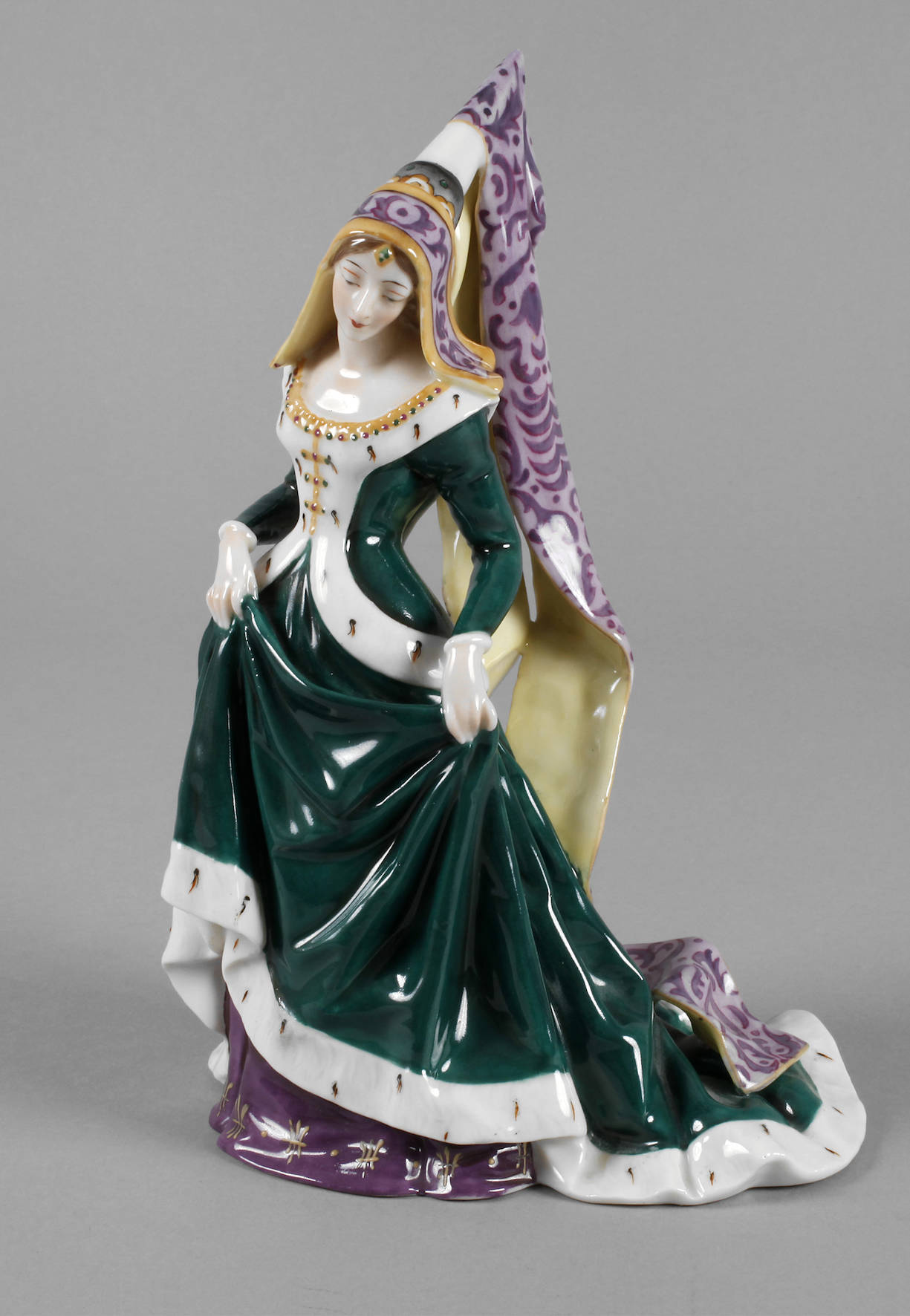 Passau Mittelalterfigur Dame mit hoher Haube