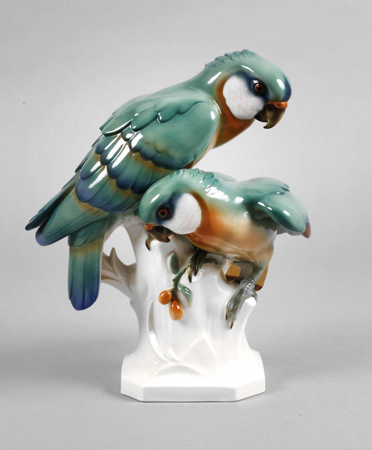 Schwarzburger Werkstätten ”Papageiengruppe”