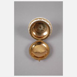 Zwei kleine Pillendosen