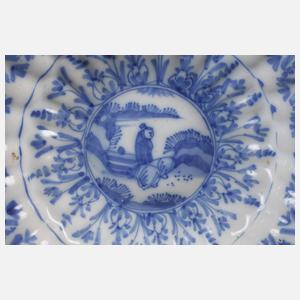 Buckelplatte Fayence