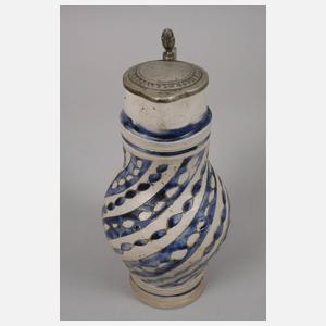 Drei geritzte Birnenkrüge Westerwald