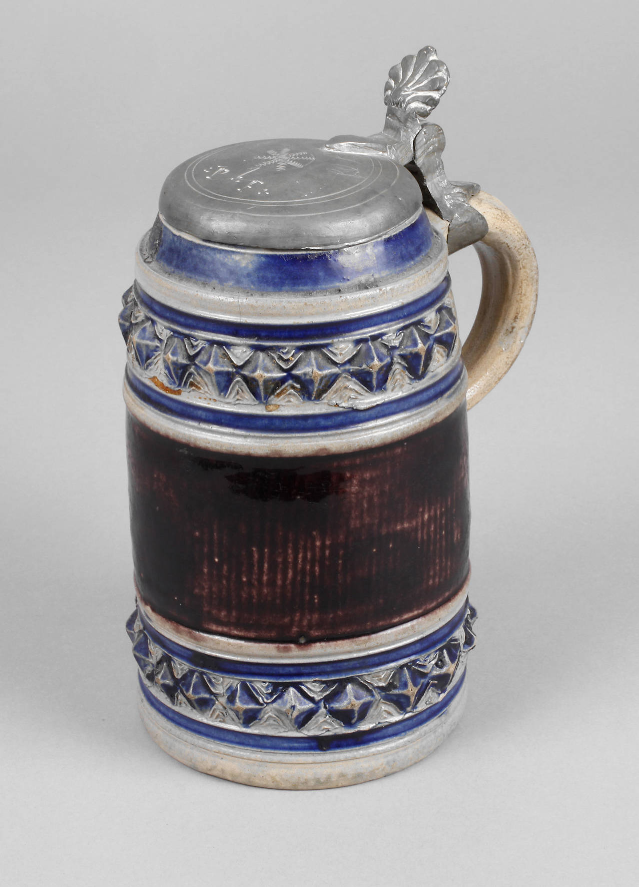 Westerwälder Steinzeugwalzenkrug