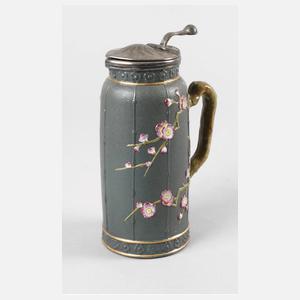 England Kanne mit Kirschzweigen