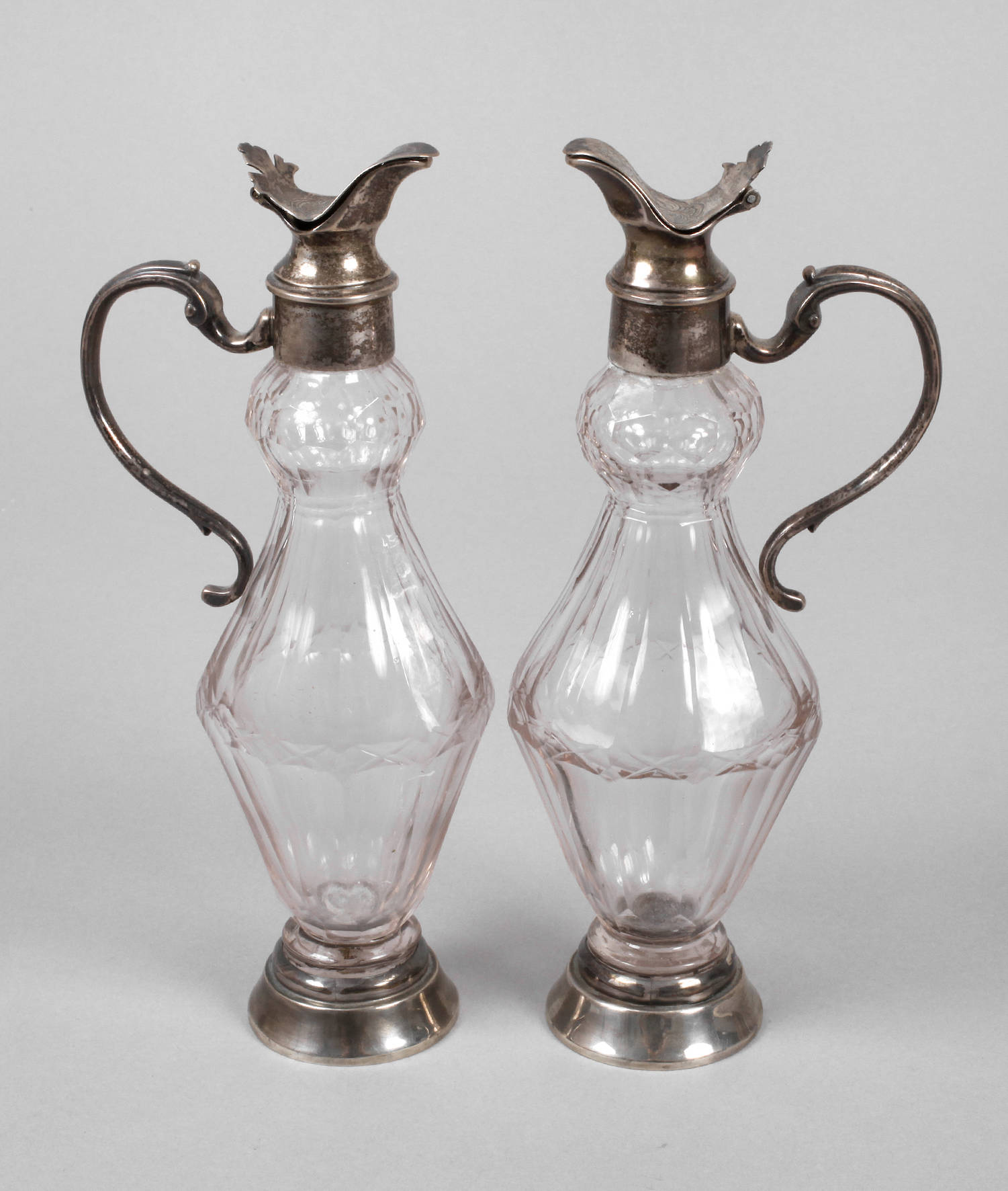 Barocke Essig- und Ölflasche