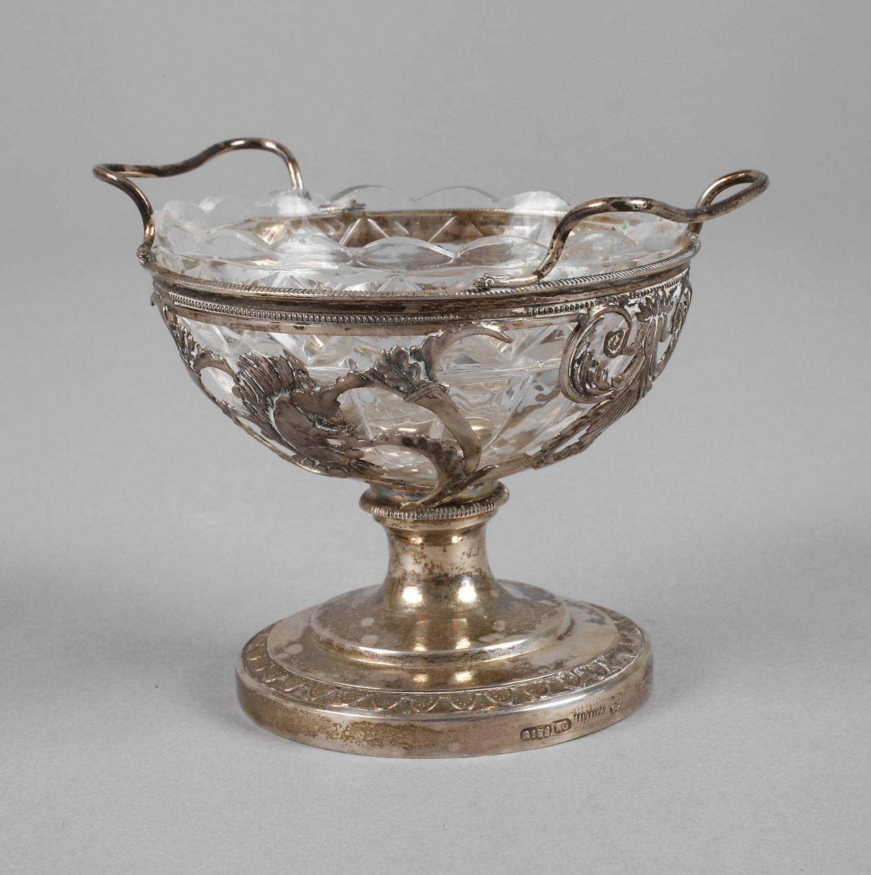 Klassizistische Saliere