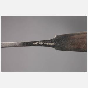 Zwölf Silberlöffel und Kelle