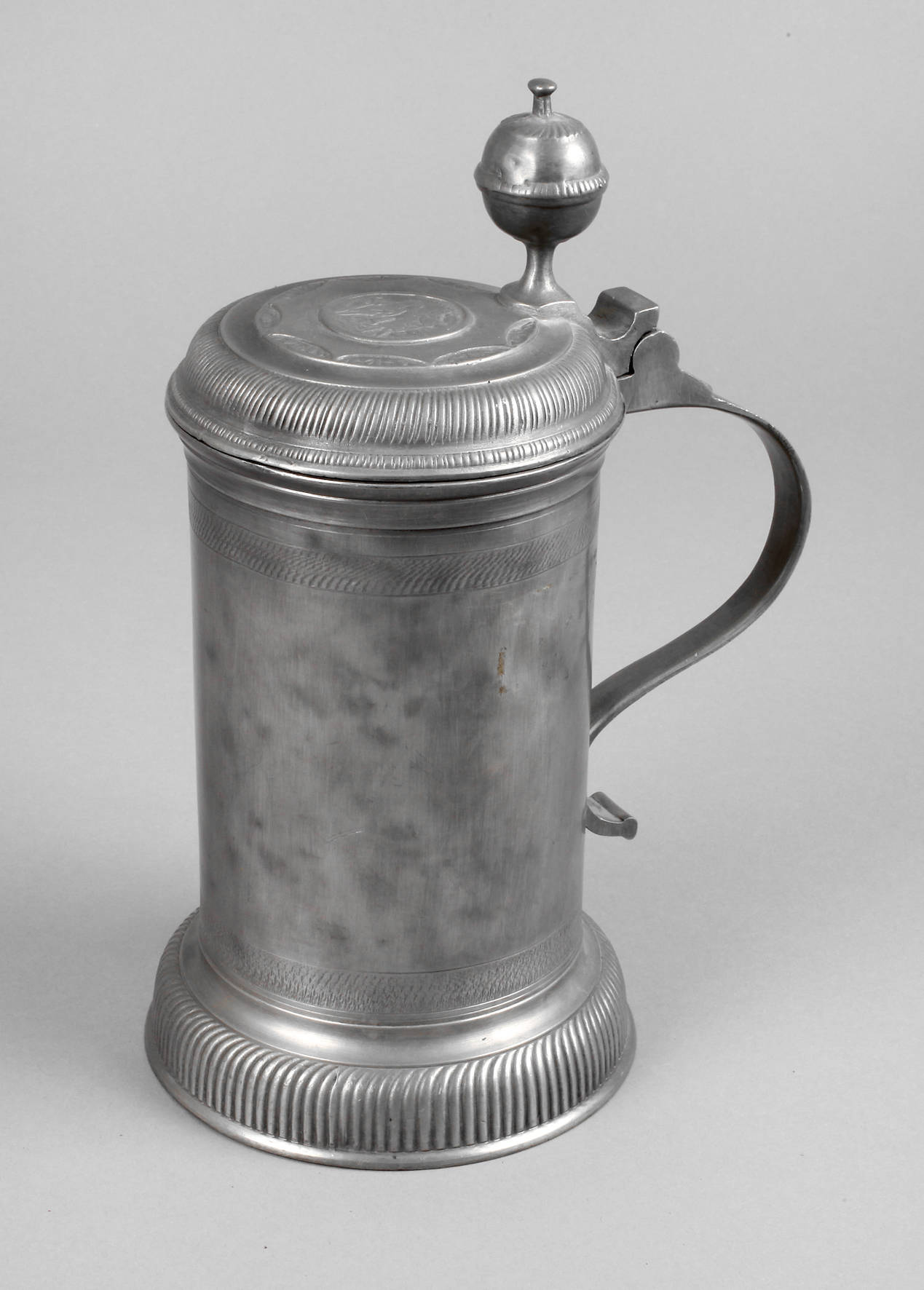 Nürnberger Zinnwalzenkrug