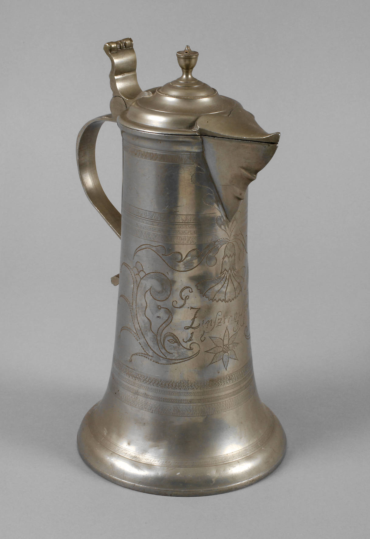 Große süddeutsche Schenkkanne
