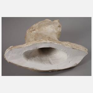 Erich Fritz Reuther, Büste Alfonso Pinero