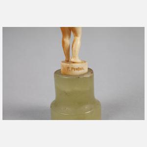 Ferdinand Preiss, Elfenbeinminiatur Mädchen mit Schatulle