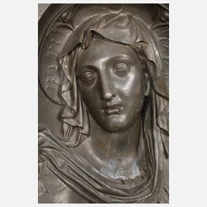 Großes Wandrelief Madonna