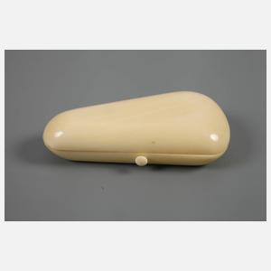 Miniaturschere im Elfenbeinetui